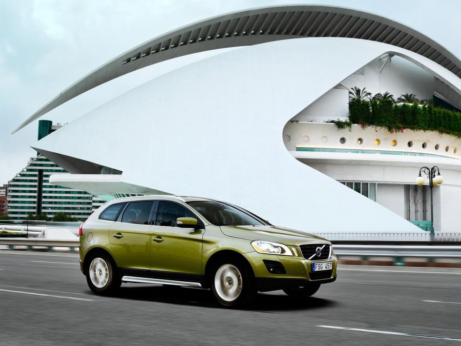 Volvo XC60 2008 года  (фото 26 из 210)